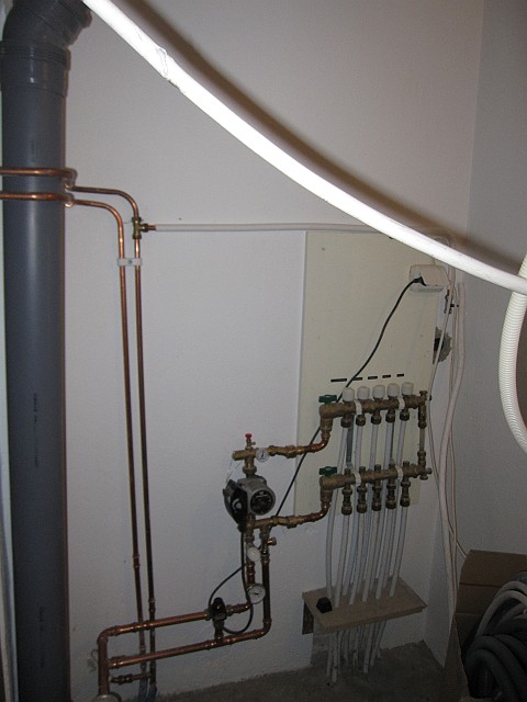 2010-12-04 203